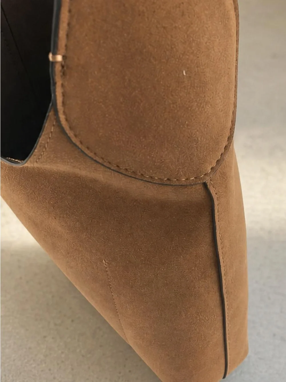 Coach Suede Shoulder Hobo in Brown with Dark Trim - Picture 4 of 5